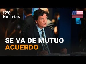 ¿Ha recibido premios o reconocimientos Tucker Carlson por su trabajo?