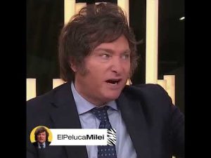 ¿Cuál es la opinión de Tucker Carlson sobre la educación sexual en las escuelas?